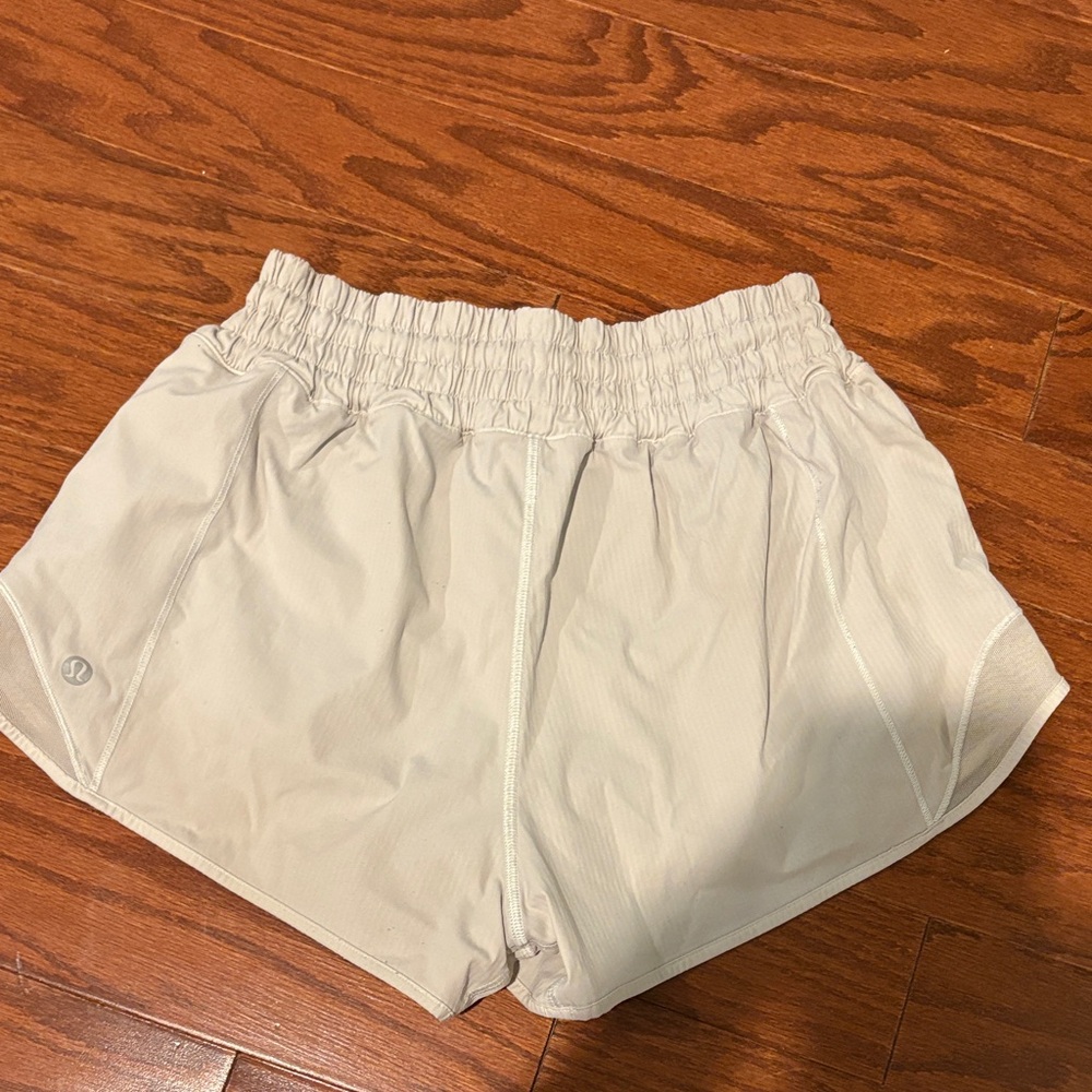 White lululemon Shorts